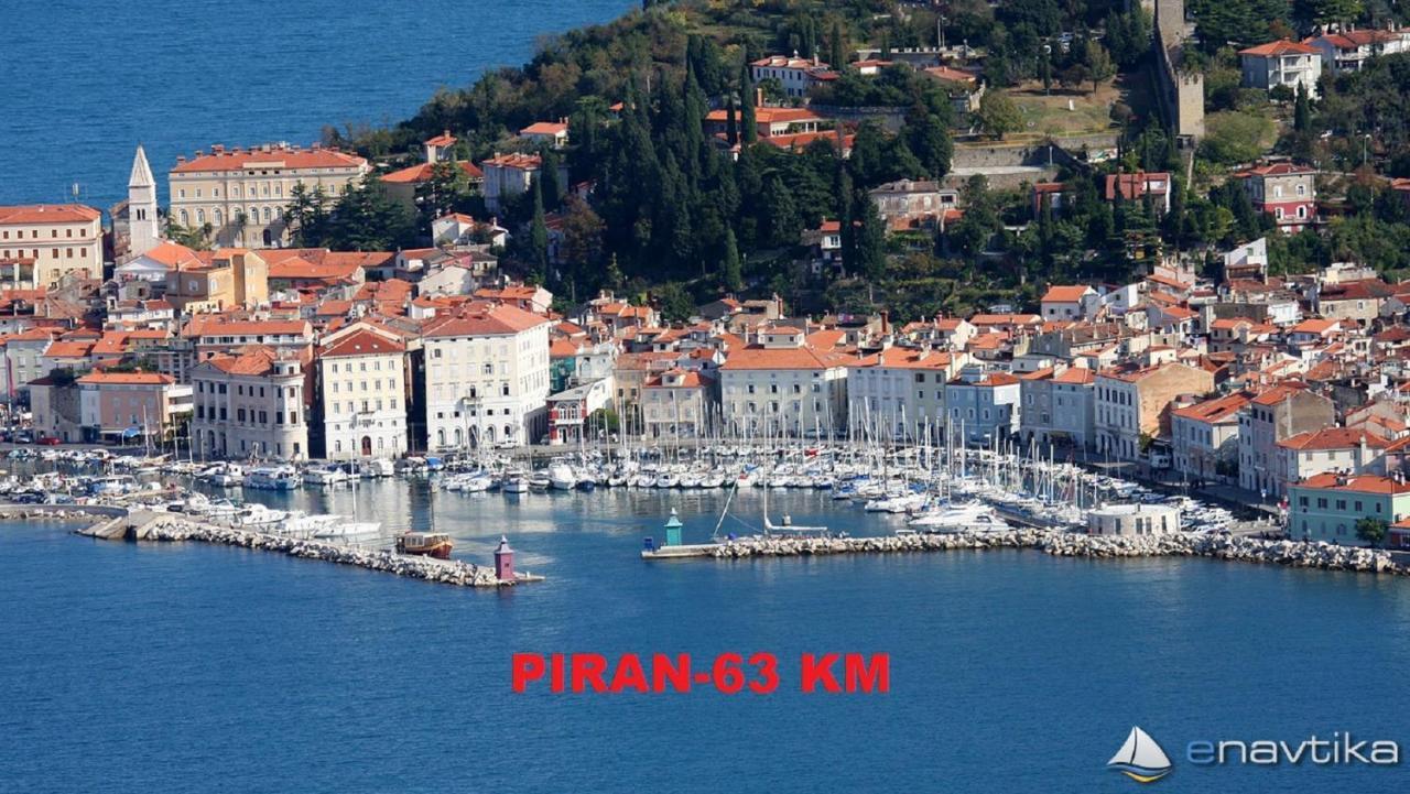 Rooms Kapelj Postojna Εξωτερικό φωτογραφία