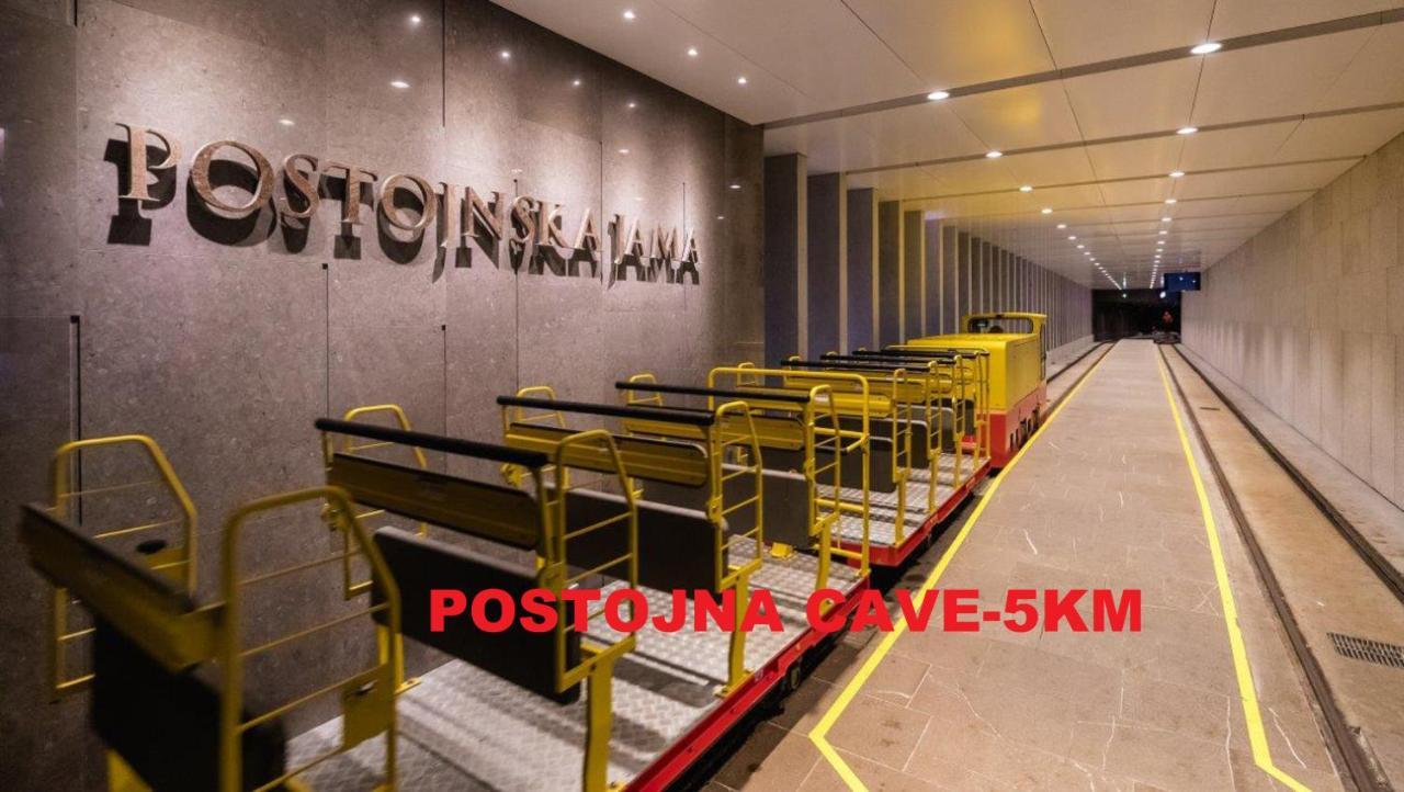 Rooms Kapelj Postojna Εξωτερικό φωτογραφία
