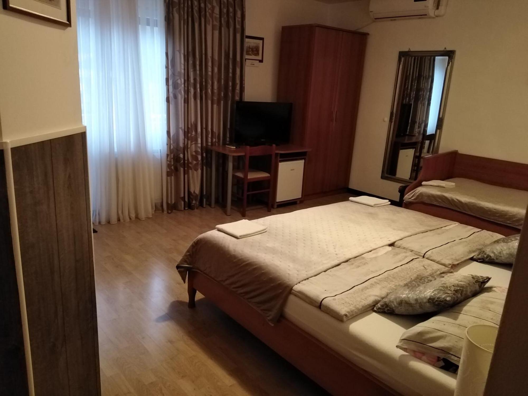 Rooms Kapelj Postojna Εξωτερικό φωτογραφία